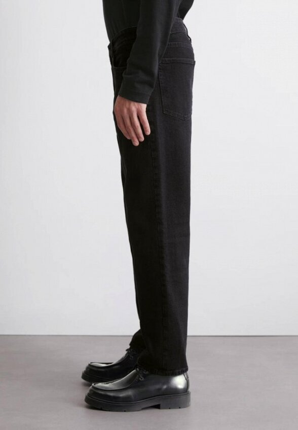 Джинсы Marc O'Polo