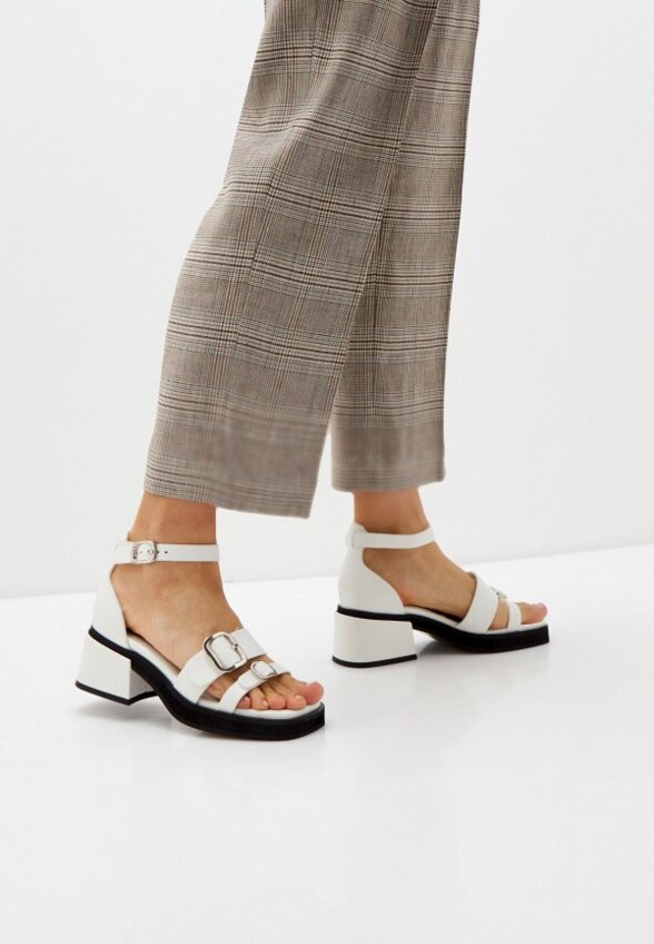 Босоножки Vitacci