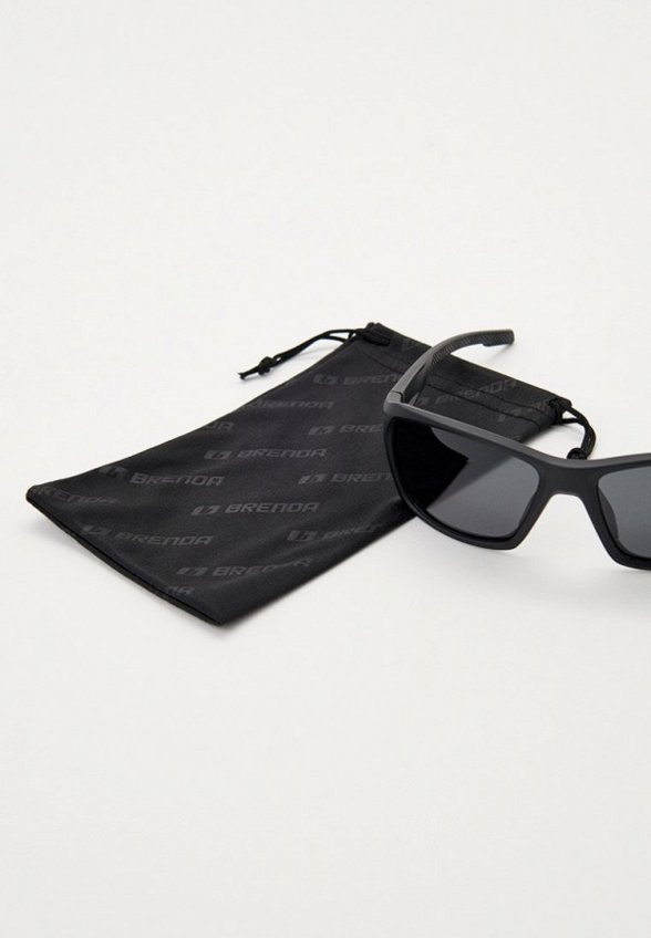 Очки солнцезащитные Brenda