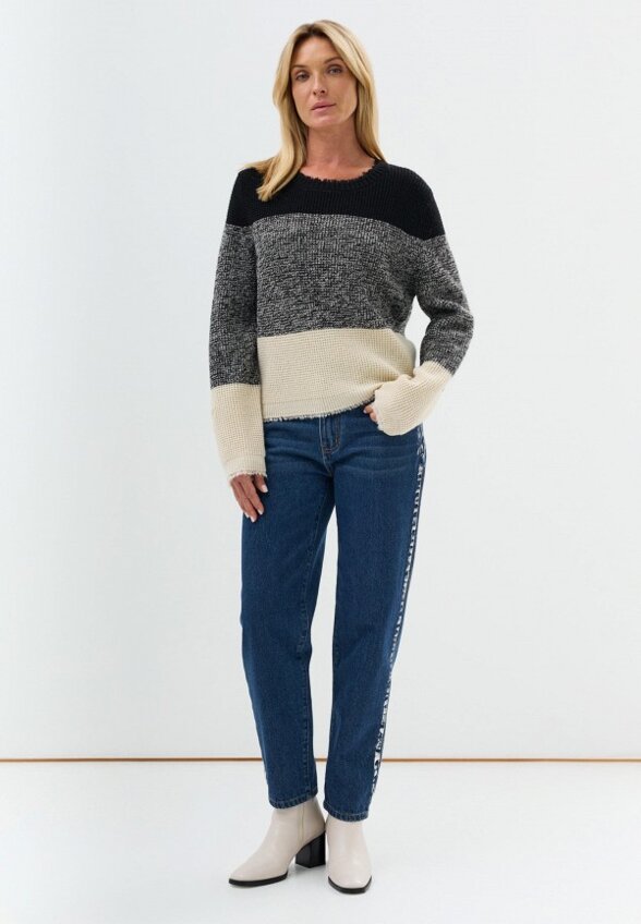 Джемпер Bulmer