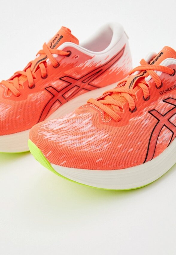 Кроссовки ASICS