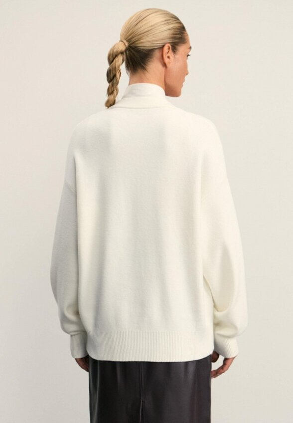 Джемпер Zarina