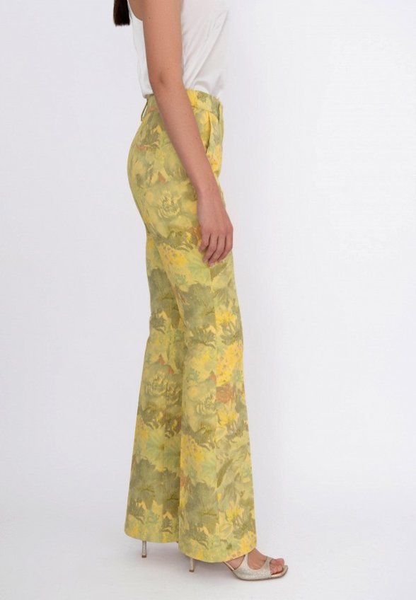 Джинсы Without Fail