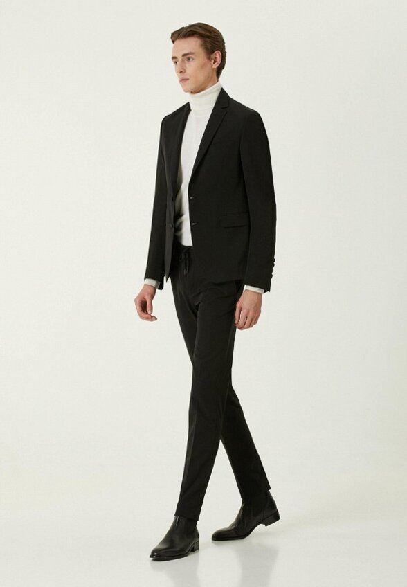 Костюм классический Club