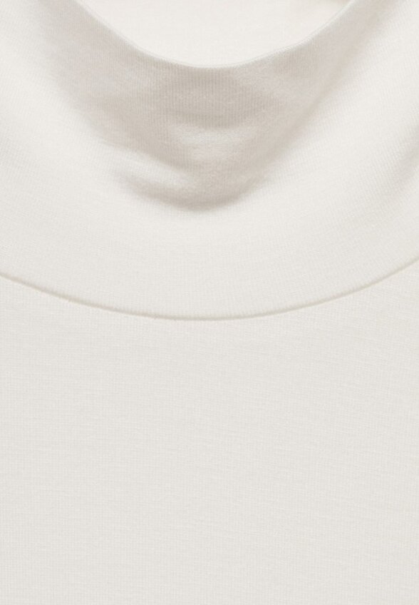 Водолазка Mango