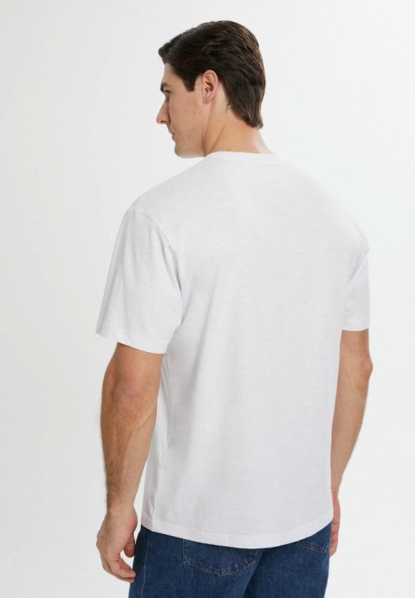 Футболка Finn Flare