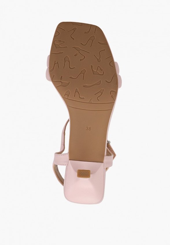 Босоножки Betsy