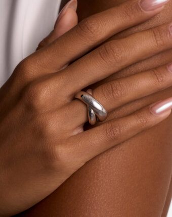 Кольцо кросс из серебра MIE женщинам