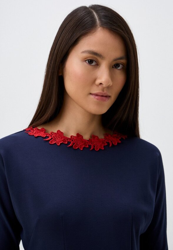 Платье MadaM T