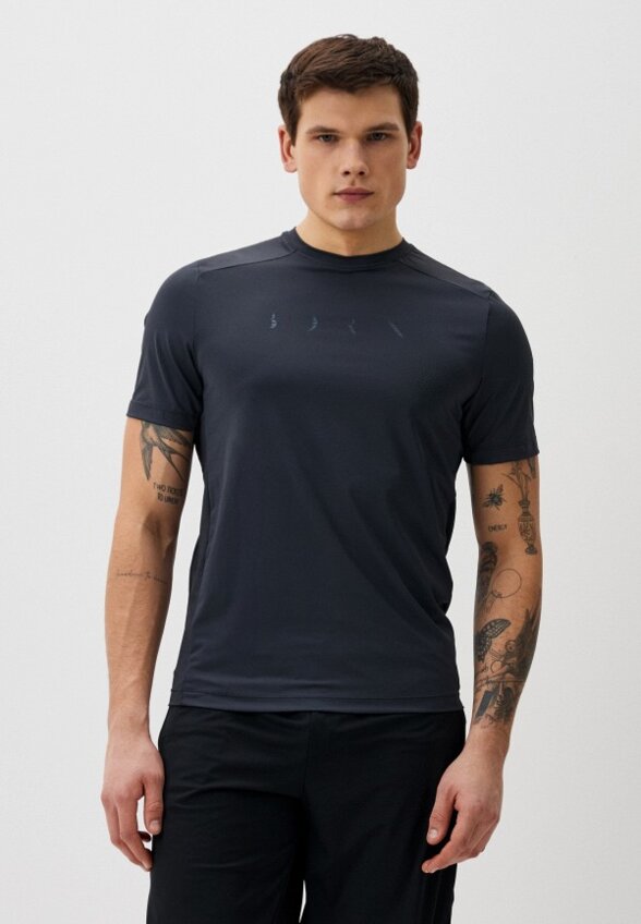 Футболка спортивная Born