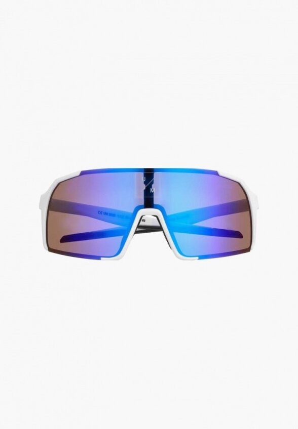 Очки солнцезащитные Under by Me