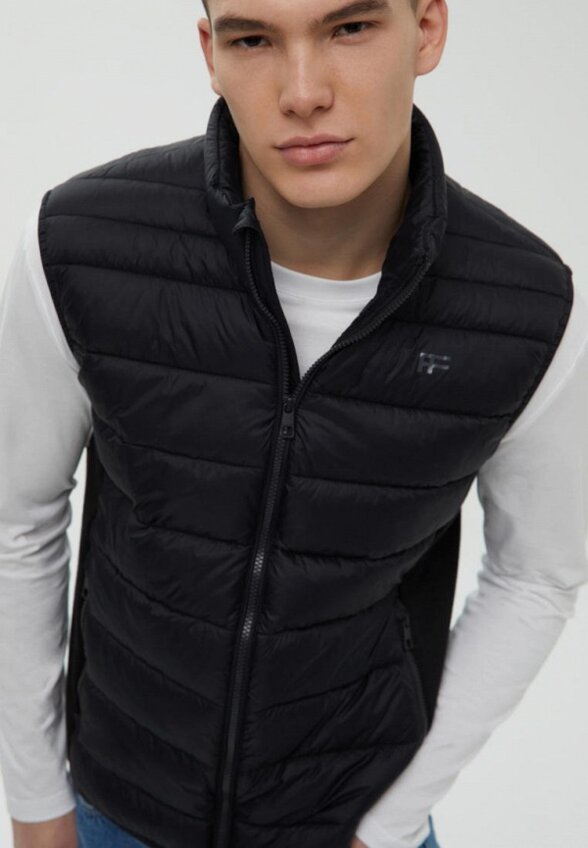 Жилет утепленный Finn Flare