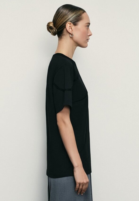 Футболка Zarina