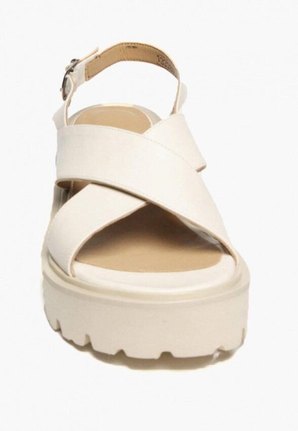 Босоножки Airbox