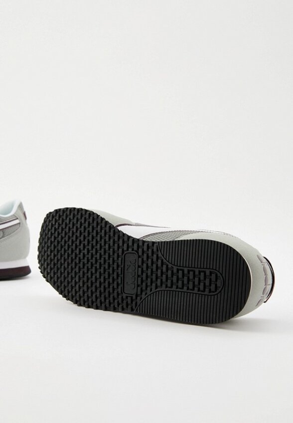 Кроссовки Diadora