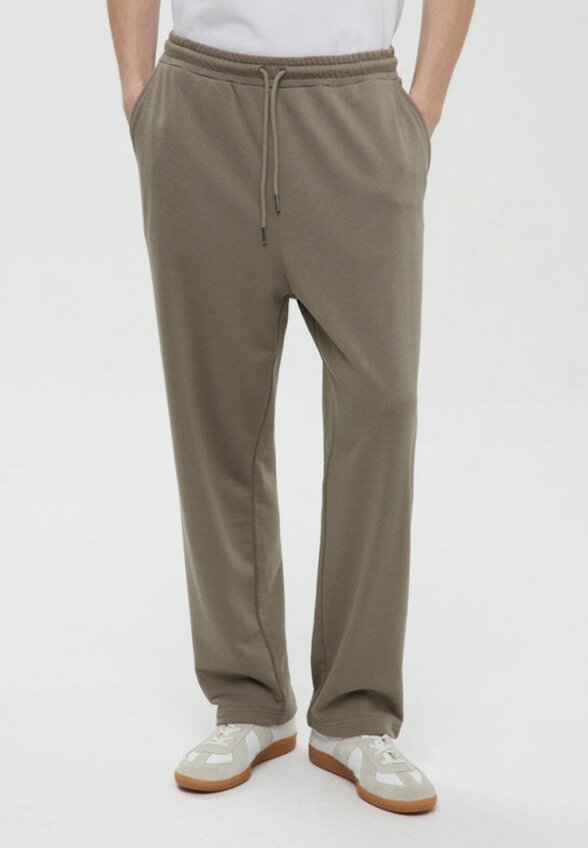 Брюки спортивные Finn Flare