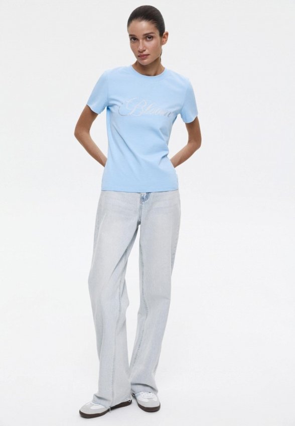 Футболка Charmstore