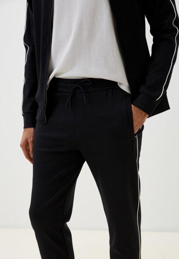 Брюки спортивные Qwentiny