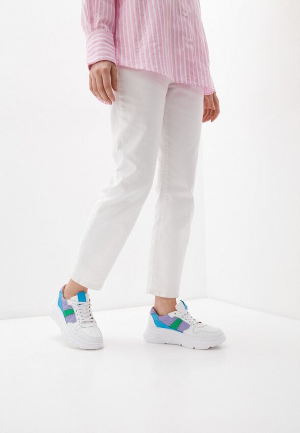 Кроссовки VM7