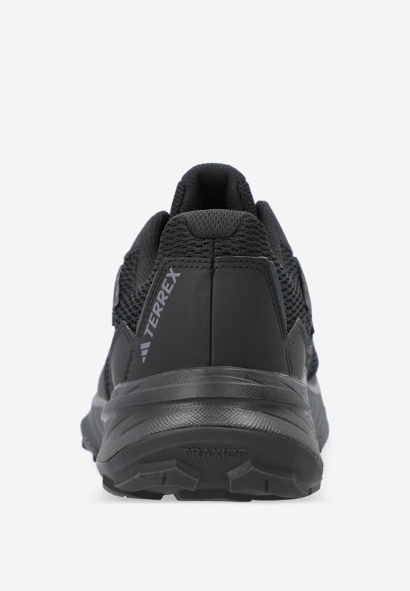 Кроссовки мужские adidas Tracefinder, Черный
