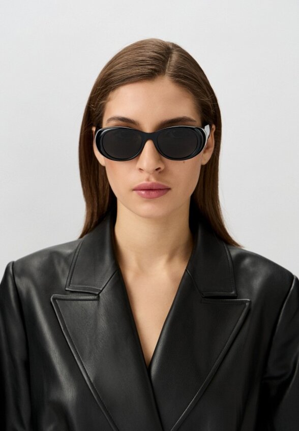 Очки солнцезащитные Saint Laurent