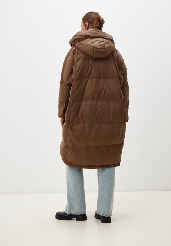 Пуховик Chic de Femme