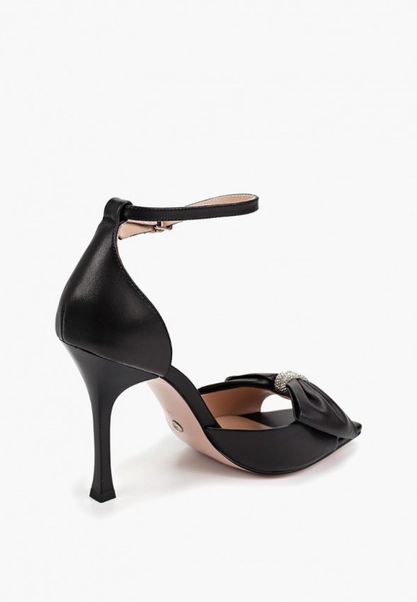 Босоножки Basconi