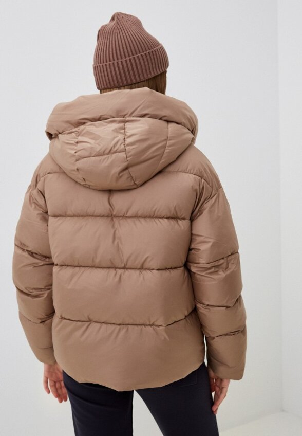 Пуховик Vitacci