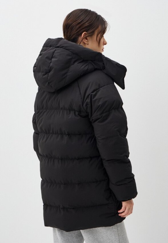 Пуховик Helly Hansen