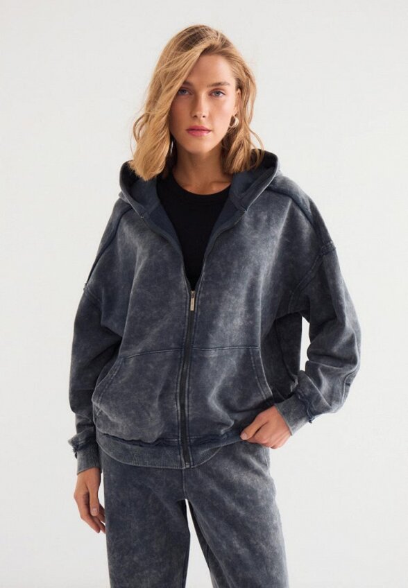 Толстовка Vittoria Vicci