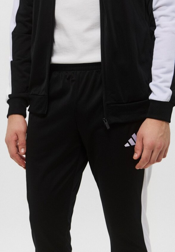 Костюм спортивный adidas