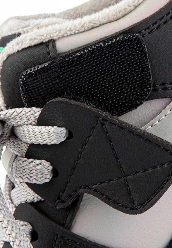 Кроссовки Kapika