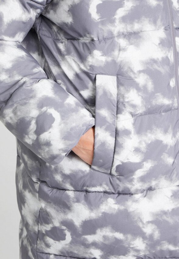 Пуховик To Be Blossom