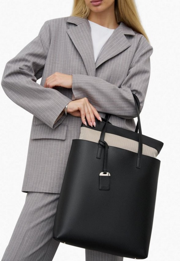 Сумка и брелок Lucca