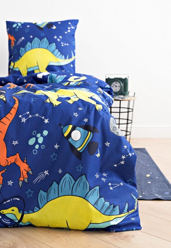 Постельное белье 1,5-спальное Павлинка