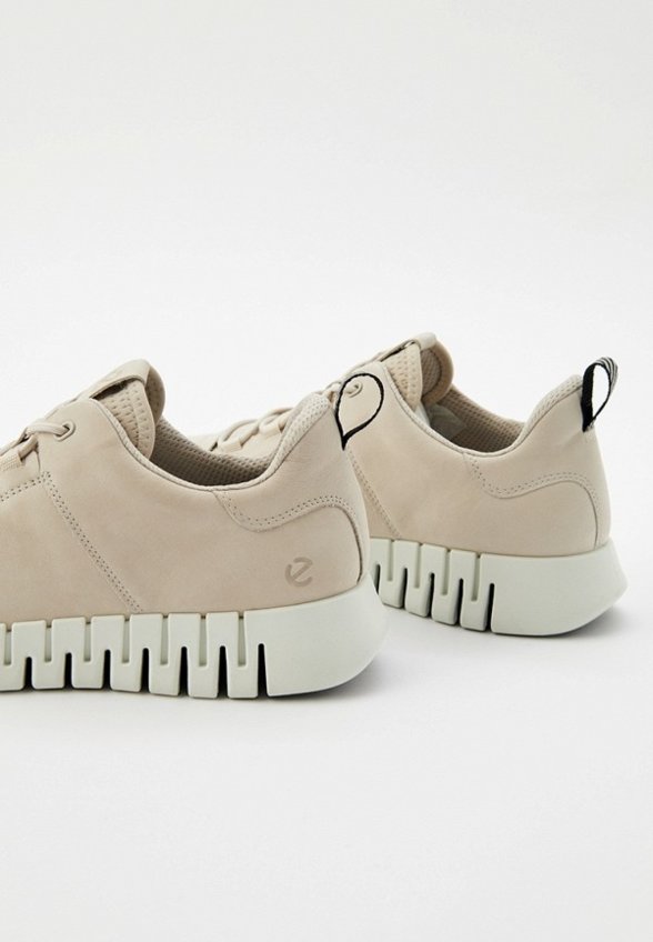 Кроссовки Ecco