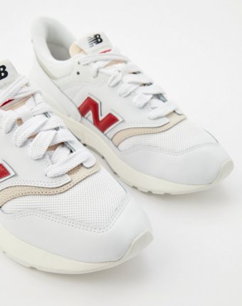 Кроссовки New Balance женщинам