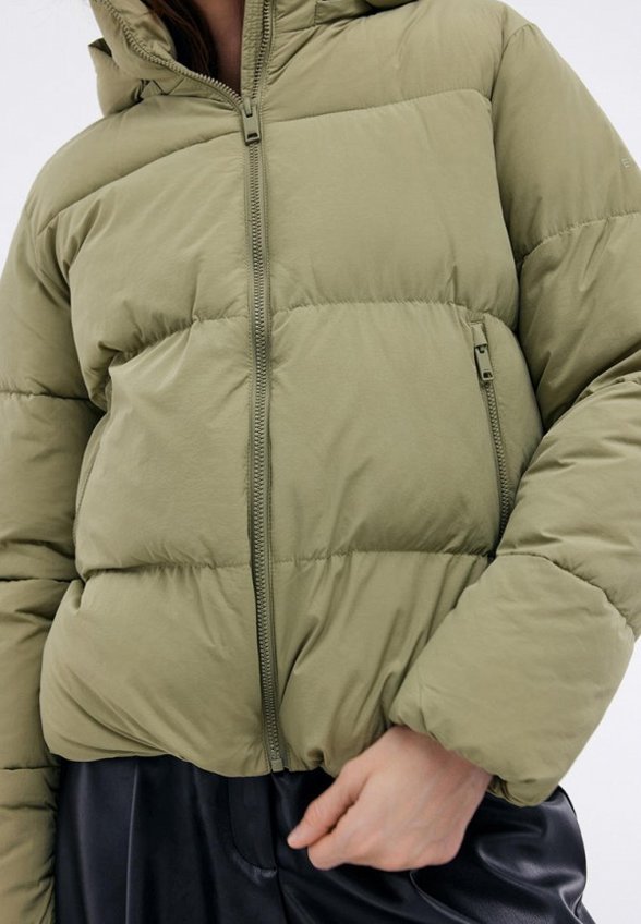 Куртка утепленная Baon