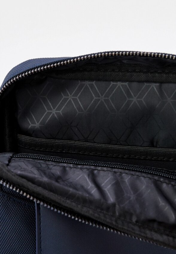 Сумка и брелок Aeronautica Militare