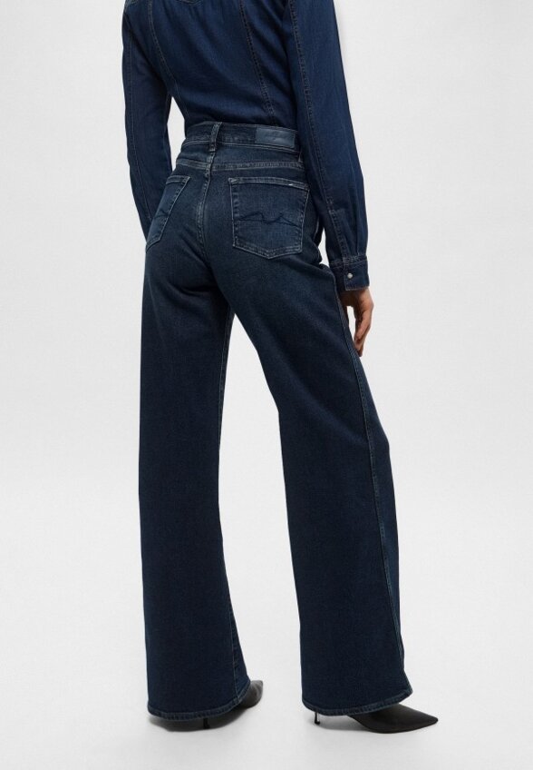 Джинсы 7 For All Mankind