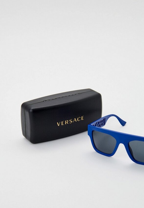 Очки солнцезащитные Versace