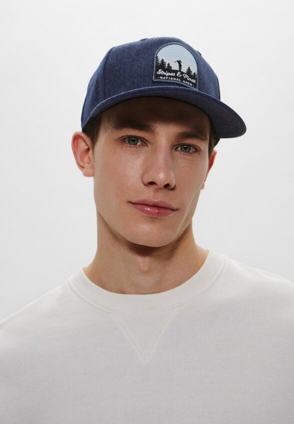 Бейсболка adidas