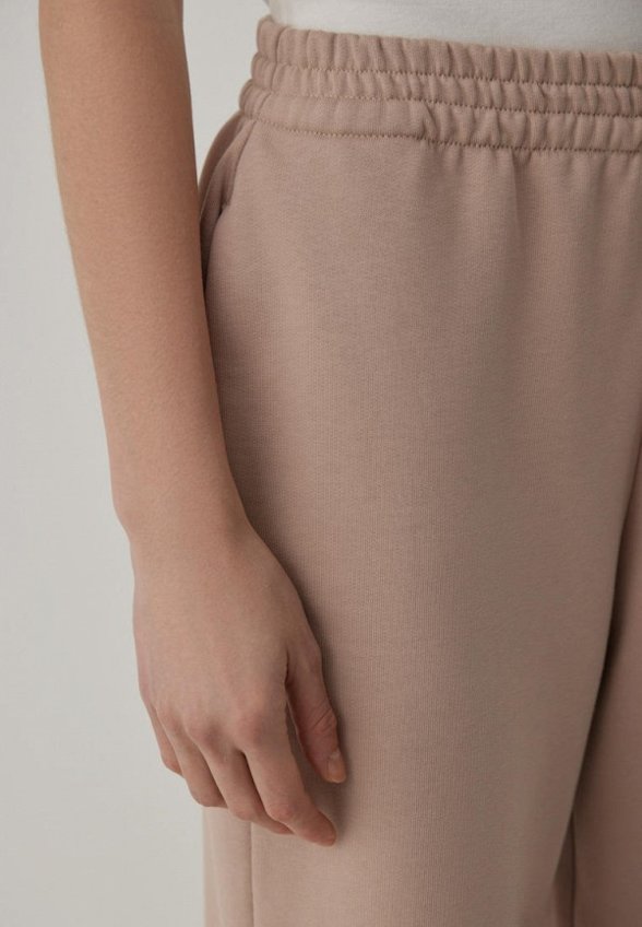 Брюки спортивные Nice One