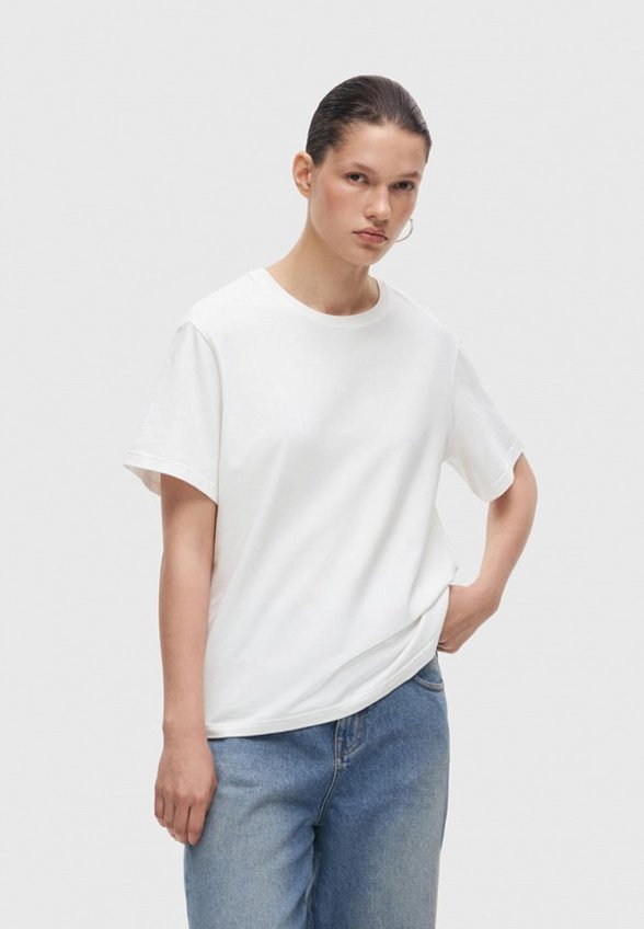 Футболка Studio 29