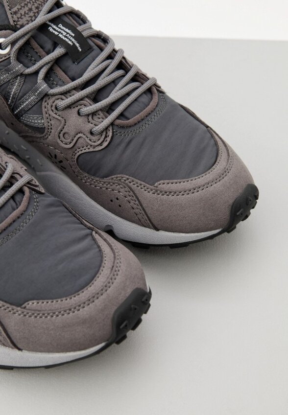 Кроссовки Flower Mountain