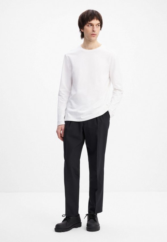 Лонгслив IDOL