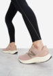 Кроссовки женские New Balance Arishi, Коричневый8  - превью