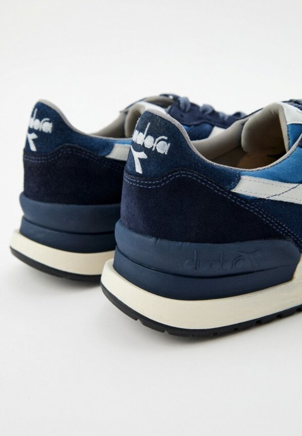 Кроссовки Diadora