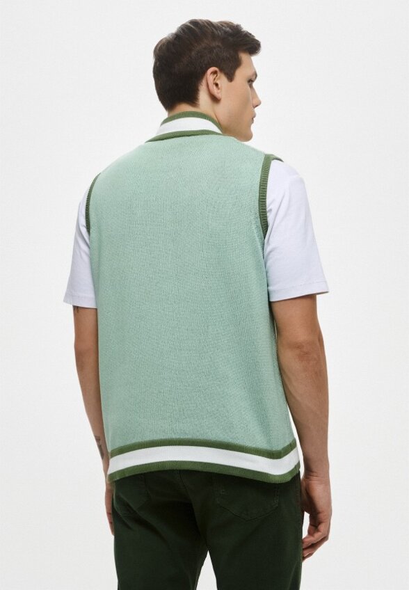 Жилет Trussardi