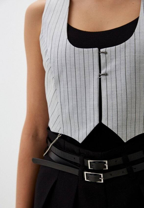 Жилет и цепочка Miederes